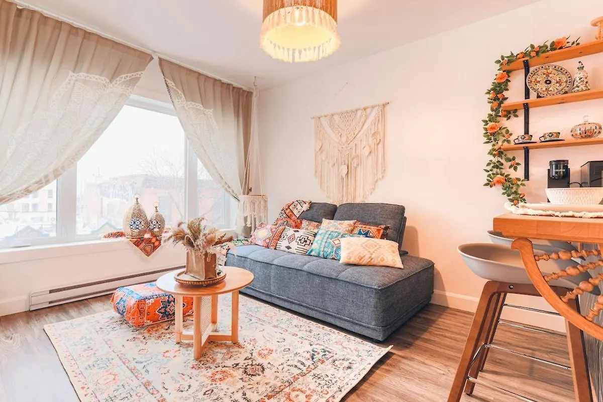 Luxury Boho-Inspired Apt In Μόντρεαλ